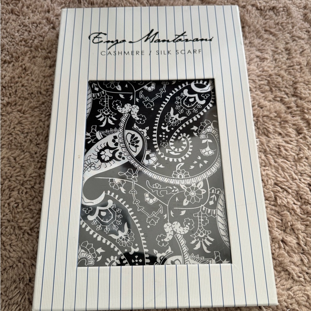 Enzo Mantavani Scarf